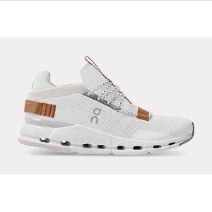 On Cloud Women’s Running Shoes